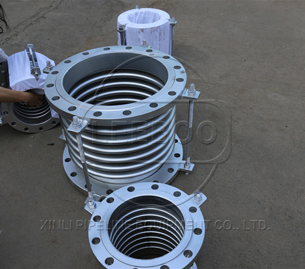 非金屬<a href=http://www.zgqhw.cn target=_blank class=infotextkey>補償器</a>的位移知識